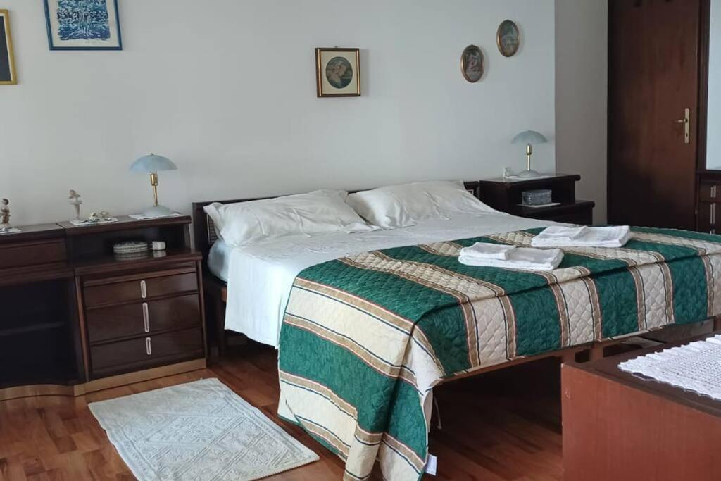 Brezza Marina - Appartamento In Villa Fronte Mare 트리에스테 외부 사진
